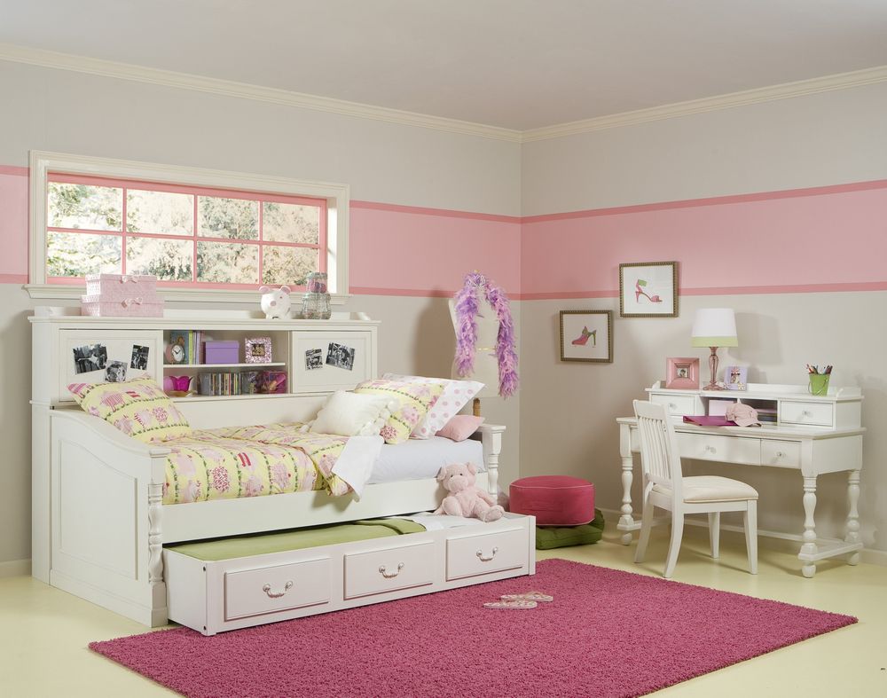 Beautifull Bedroom for Twin Girls Decoration Sets and Furniture