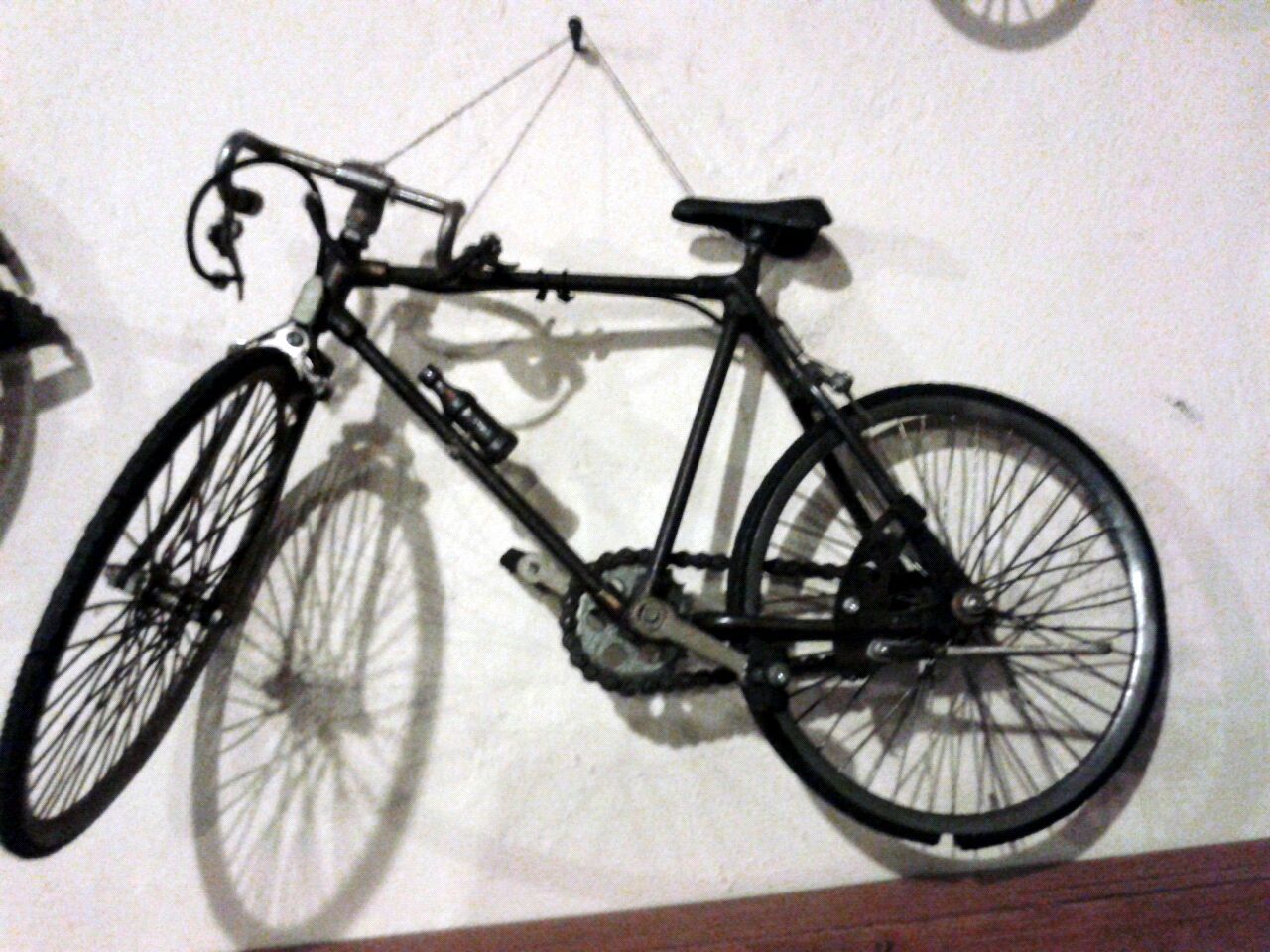 Bike Wall Hanger On Wall Ideas