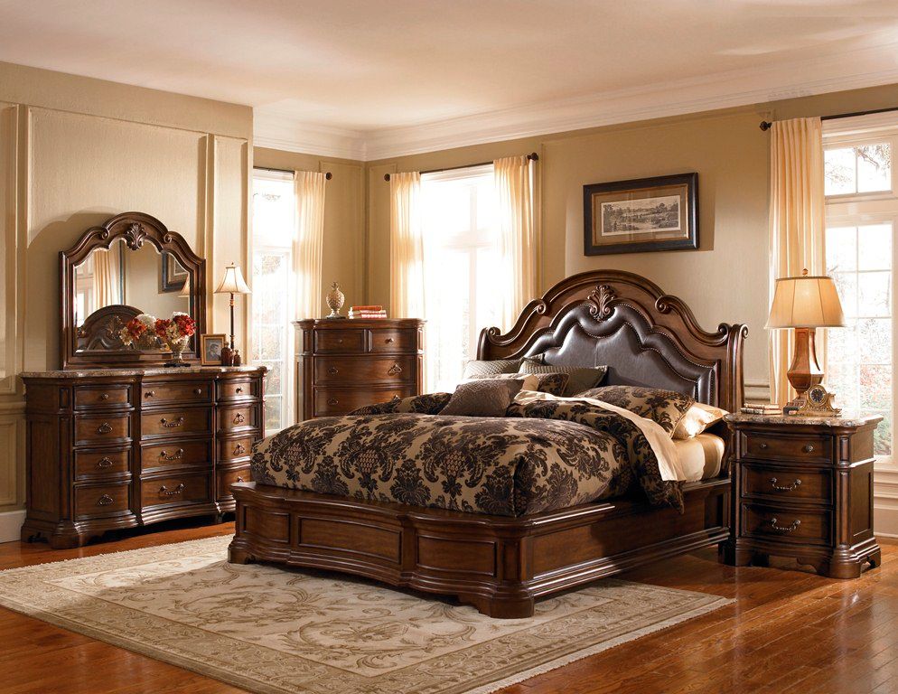 Courtland Bedroom Set - Pulaski Furniture
