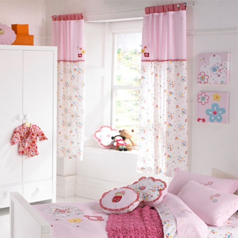 Cute Window Curtain For Kid Room