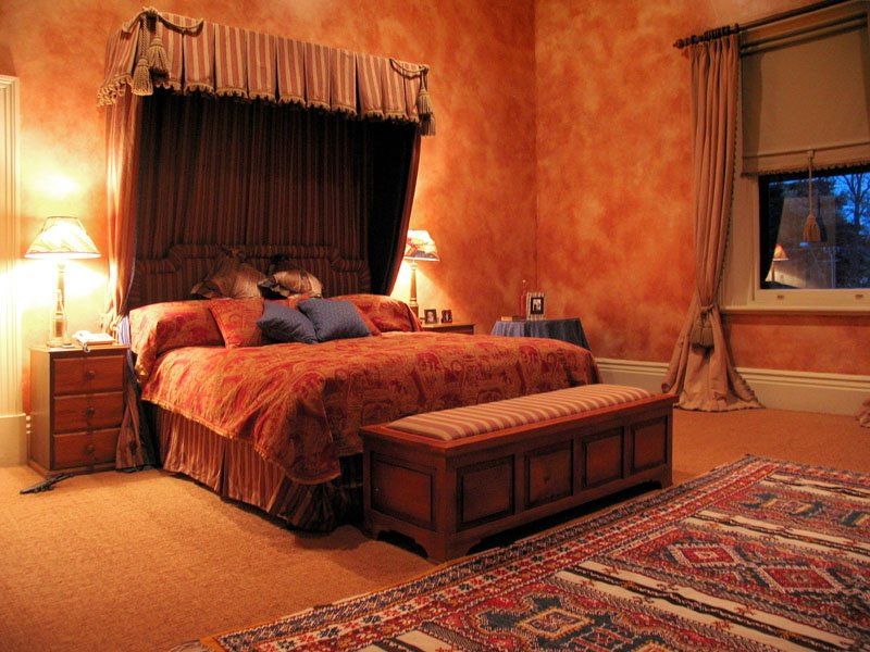 Elegant Middle Eastern Bedroom