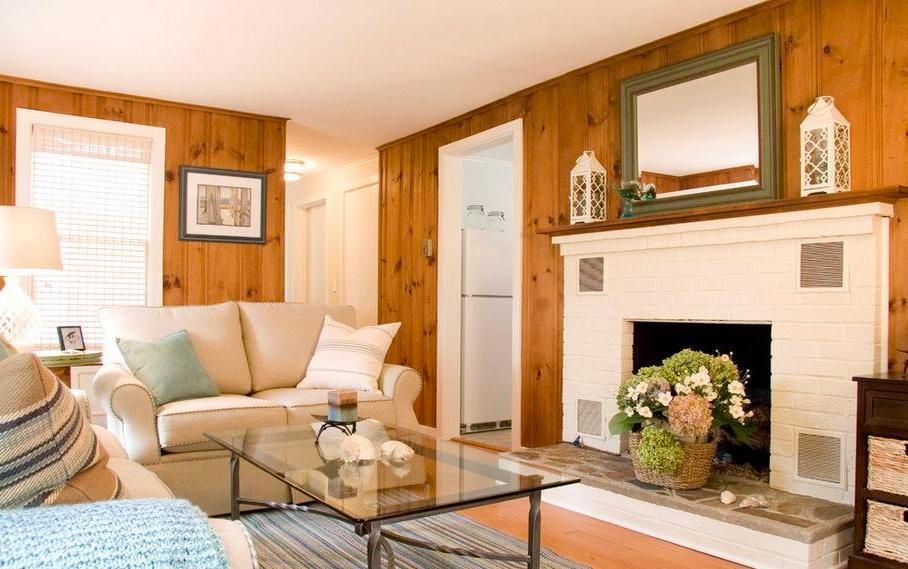 Knotty Pine Paneling for Modern Living Room