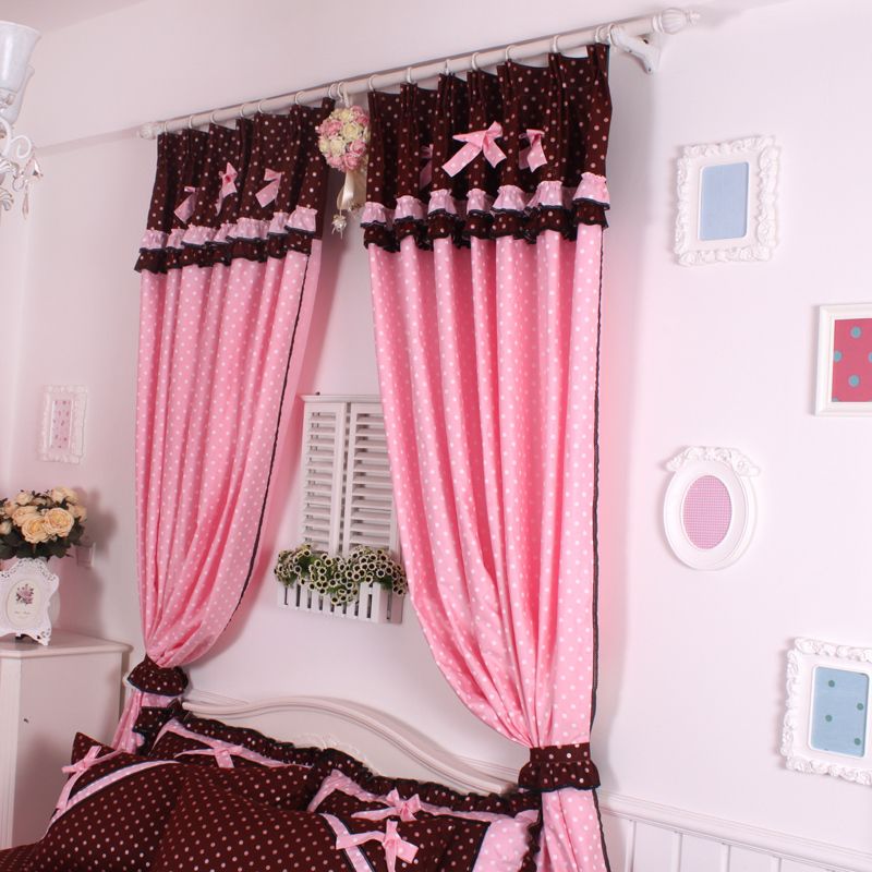 Ruffle Pink Curtais