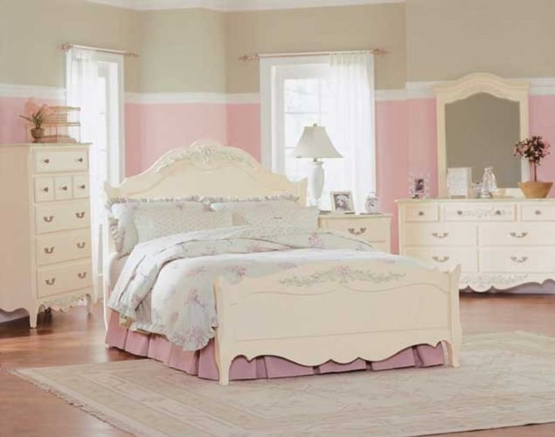 White Bedroom for Twin Girls Decoration Sets and Furniture