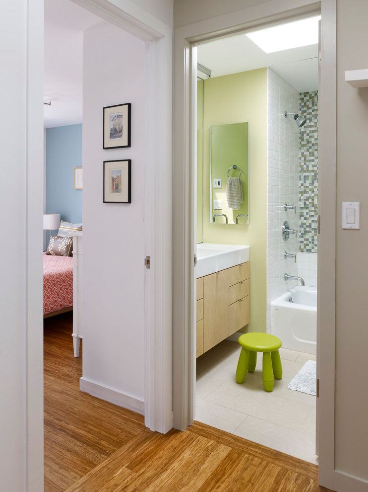 2015 Small Bedroom With Bathroom