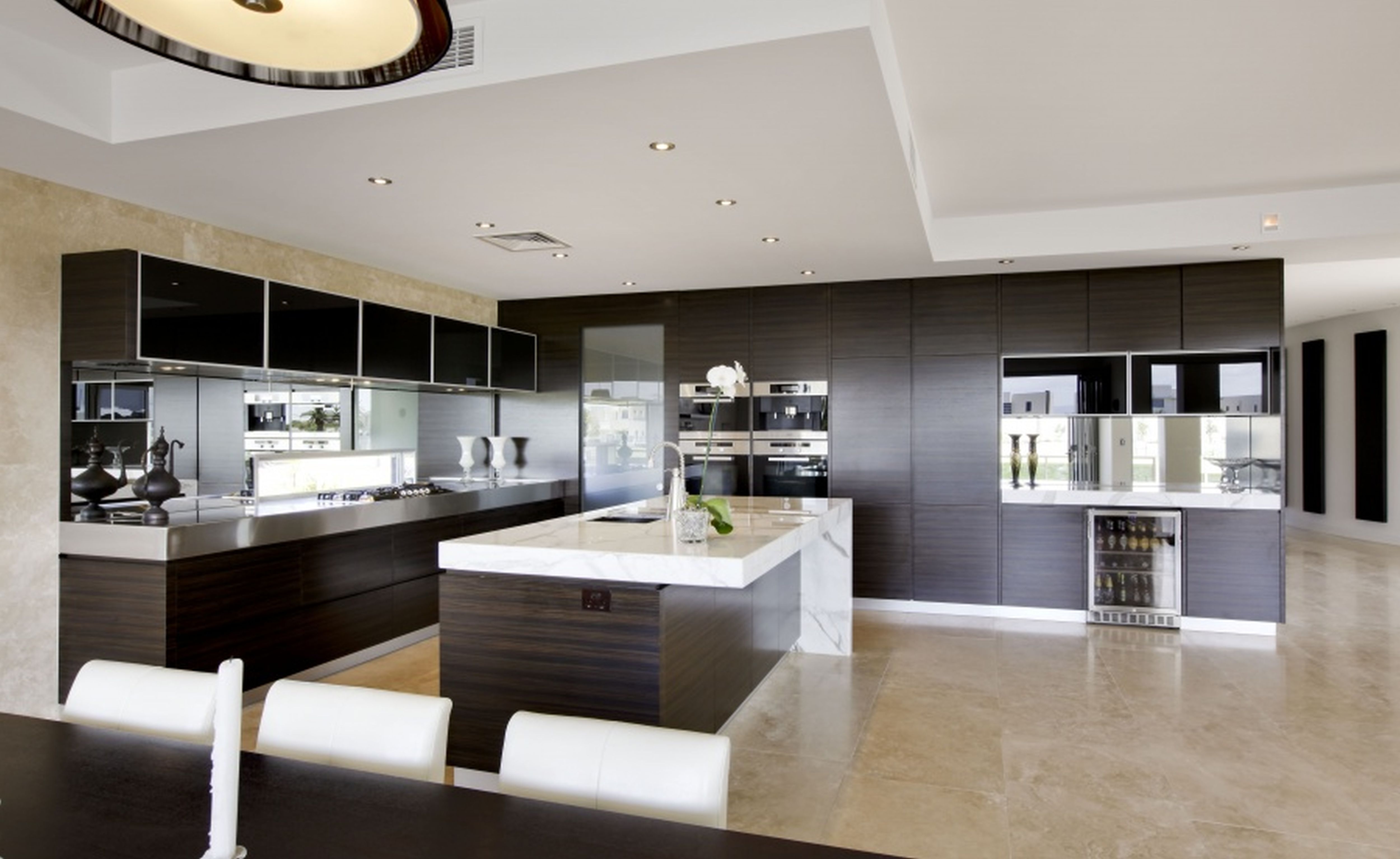 Beautiful Contemporary Kitchen Design Idea