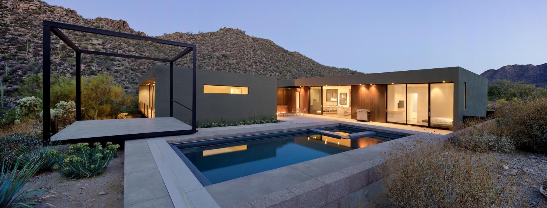 Desert House with Awesome Viewing
