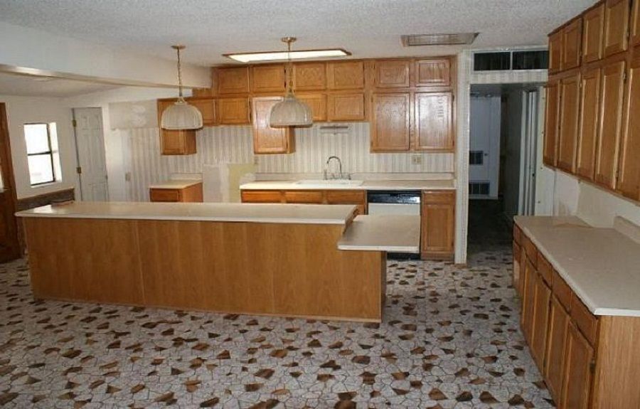 Intresting Tiles For Kitchen