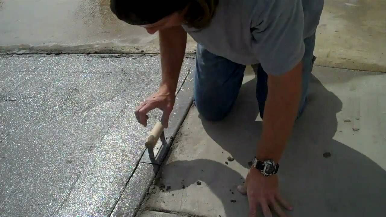 Manual Techniques to Pouring a Concrete Slab