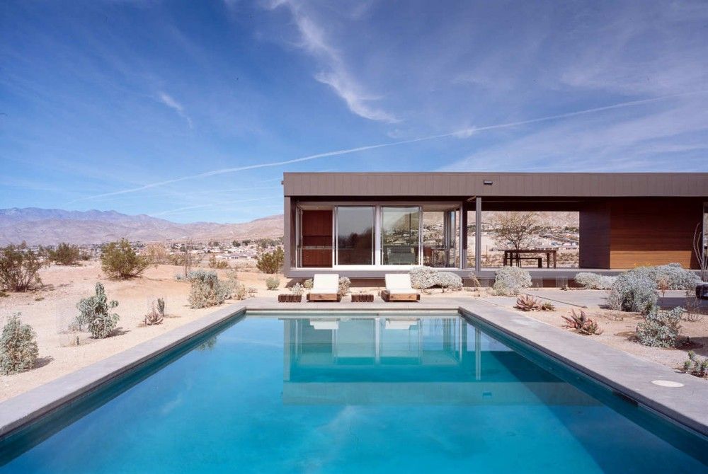 Natural Desert House Large Swimming Pool