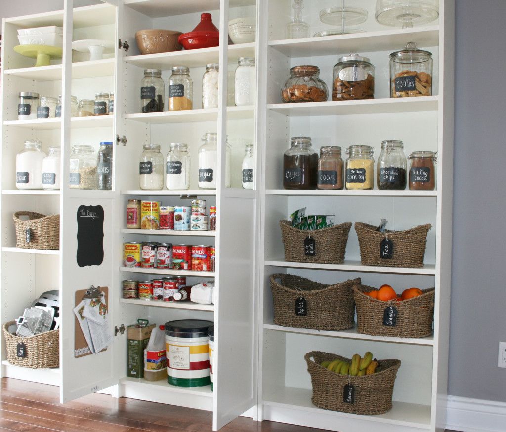 Neat Functional and Practical Kitchen Pantry