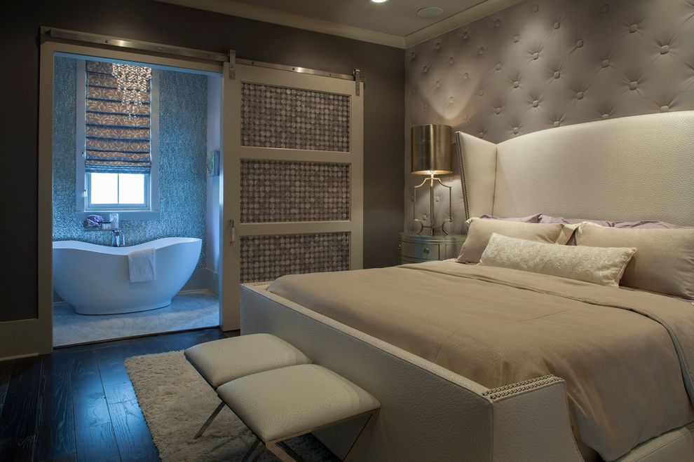 Romantic Bedroom with Elegant Design