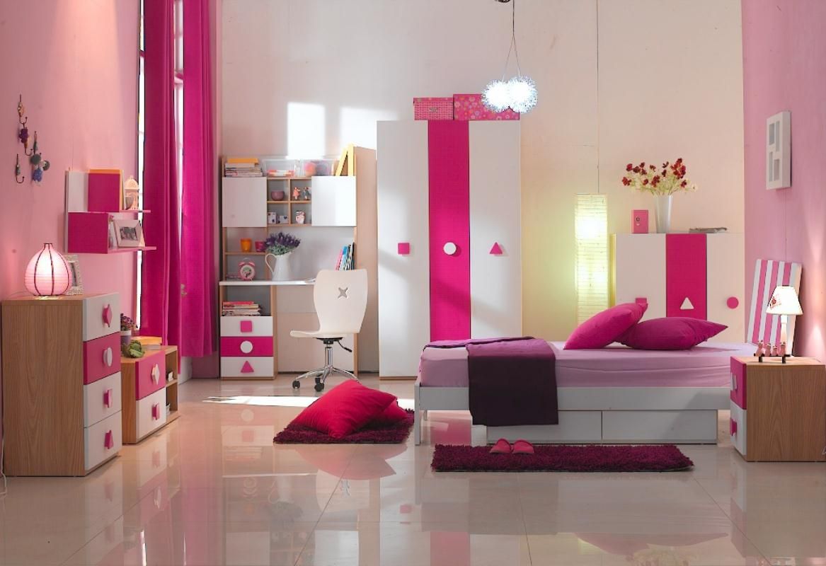 Teenager Rooms with a Feminine Touch