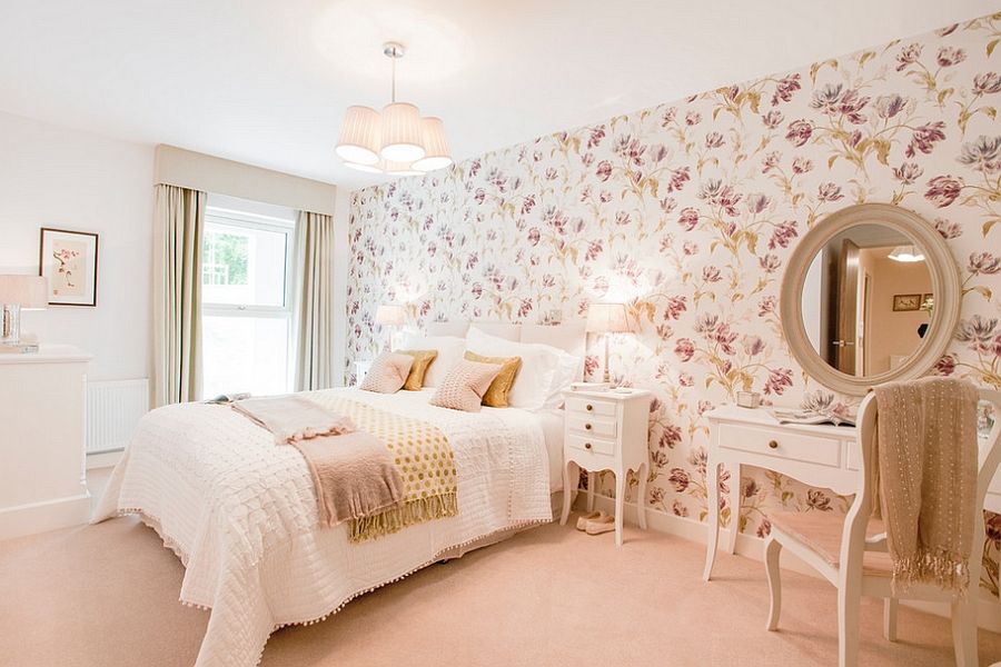 Trendy Bed Rooms with a Feminine Touch