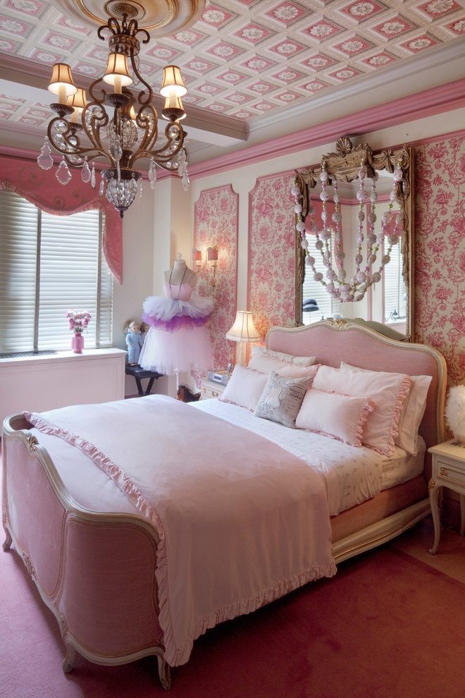 Classic Style Girl Bedroom Interior