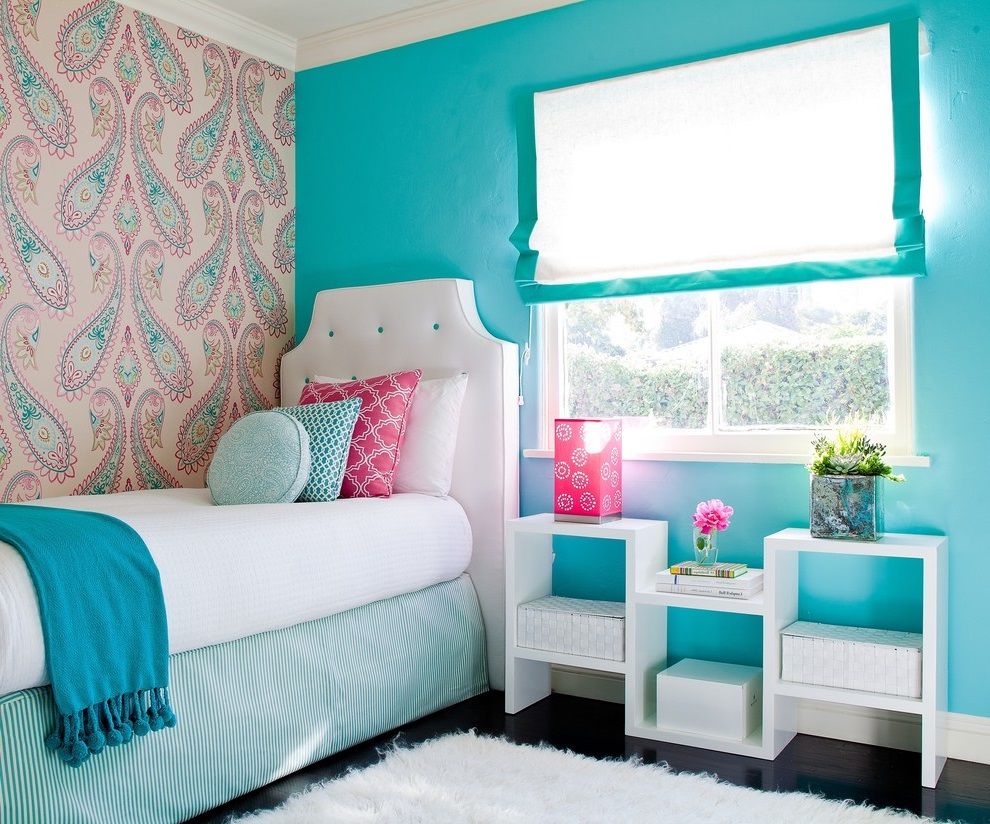 Contemporary Girl Bedroom in Blue Theme