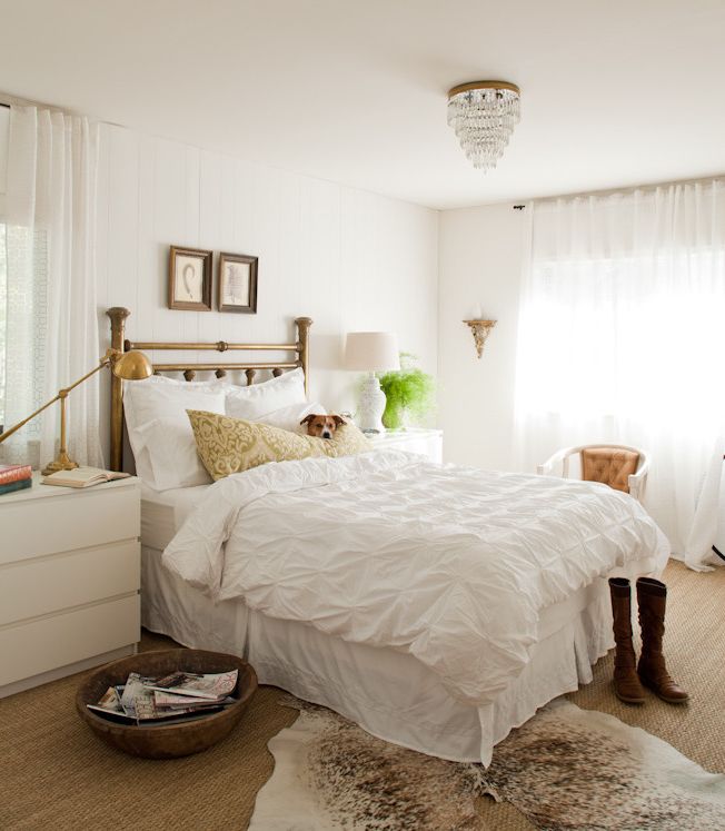 Eclectic White Bedroom Furniture Ideas