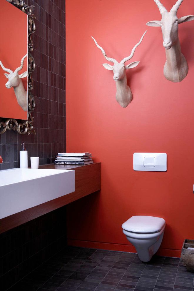 Modern Bathroom with Animal Sculptural Wall Decor
