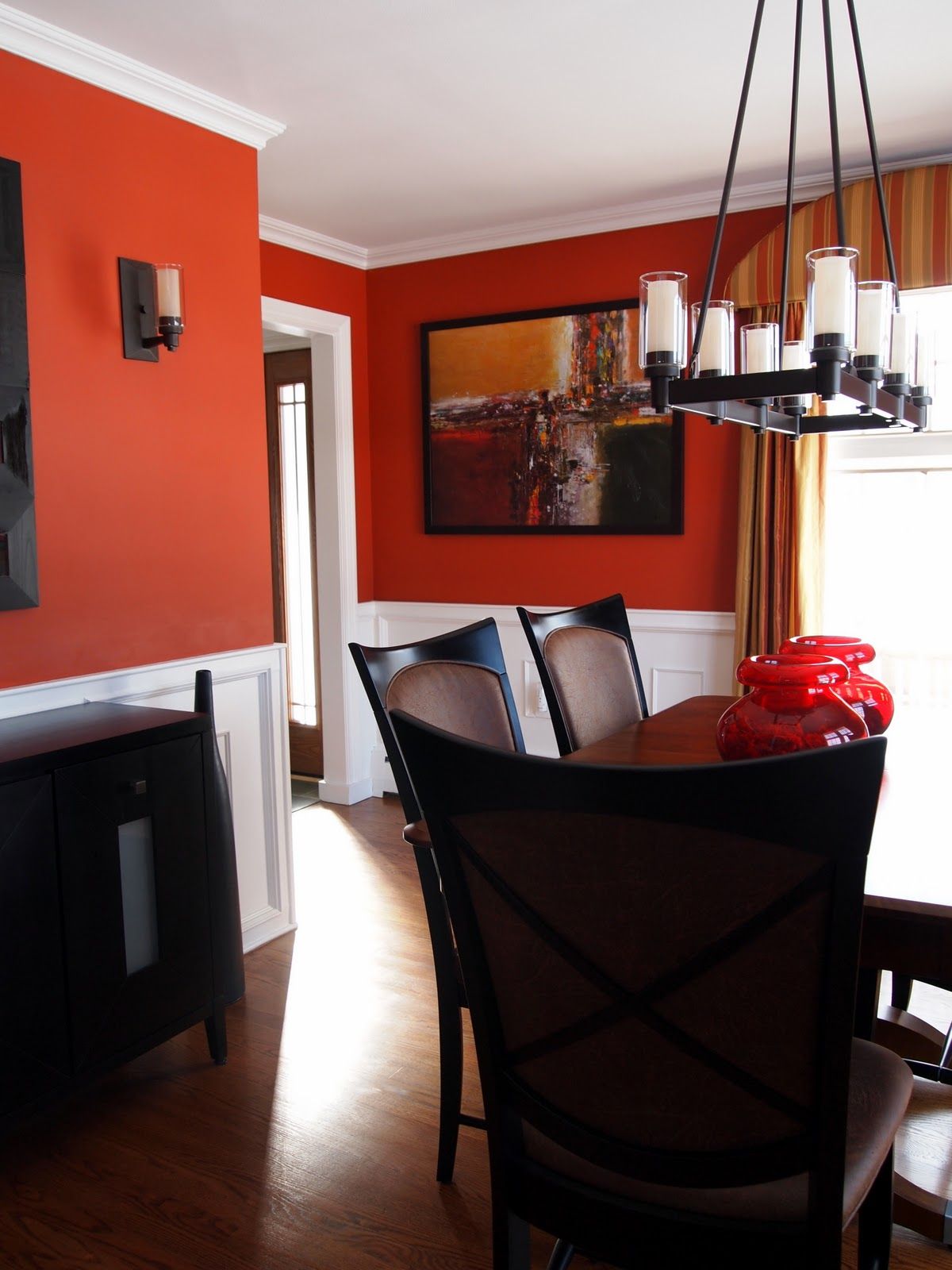 Elegant Chandelier In Living Room (View 10 of 10)