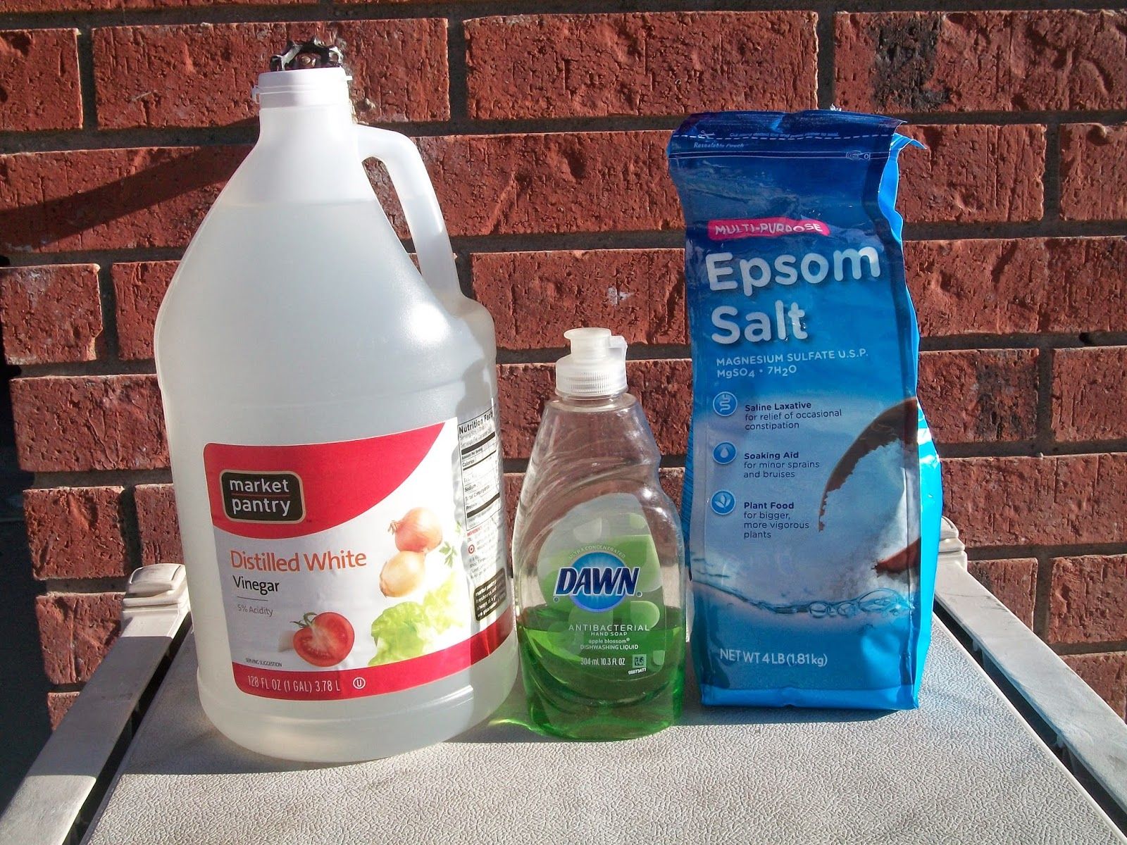 Homemade Best Weed Killer For Lawns Spray (View 4 of 10)