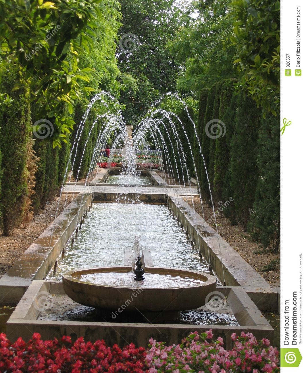 Luxury Fountain In Garden (Photo 230 of 7825)