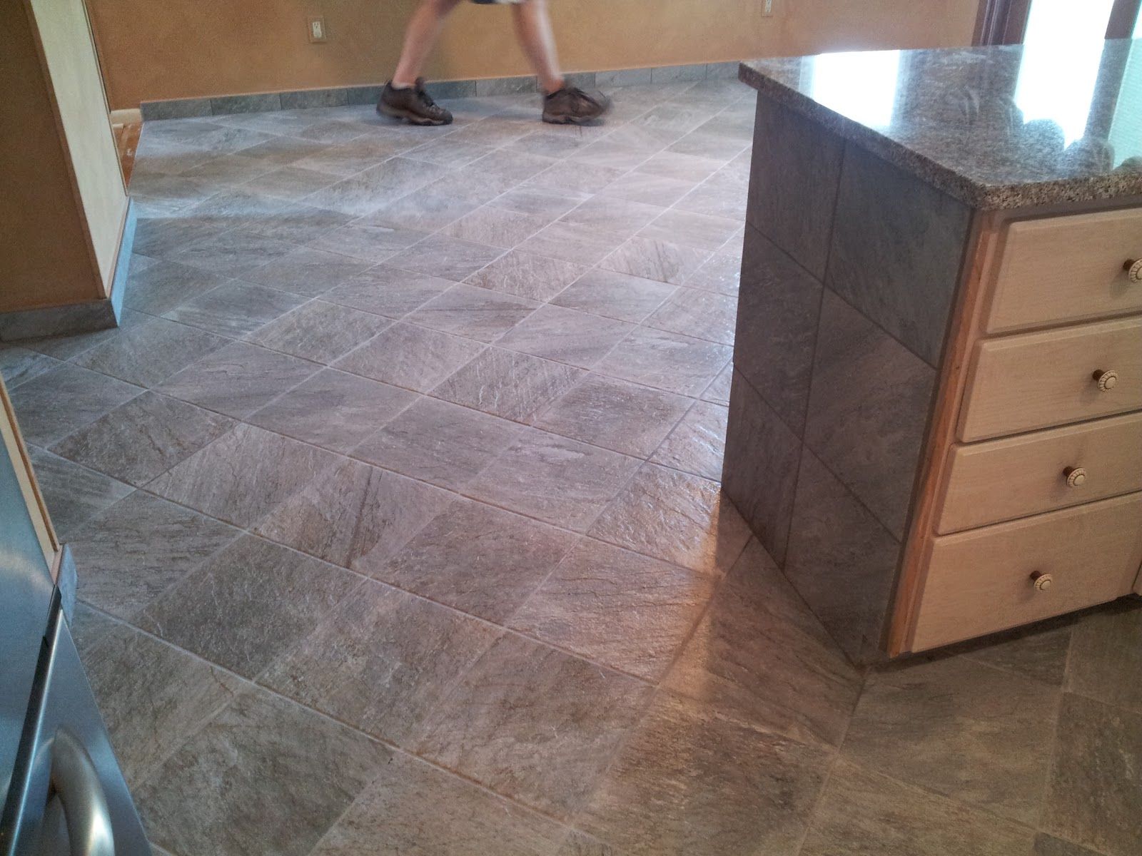 Kitchen Ceramic Tile Plans For Flooring (Photo 422 of 7825)
