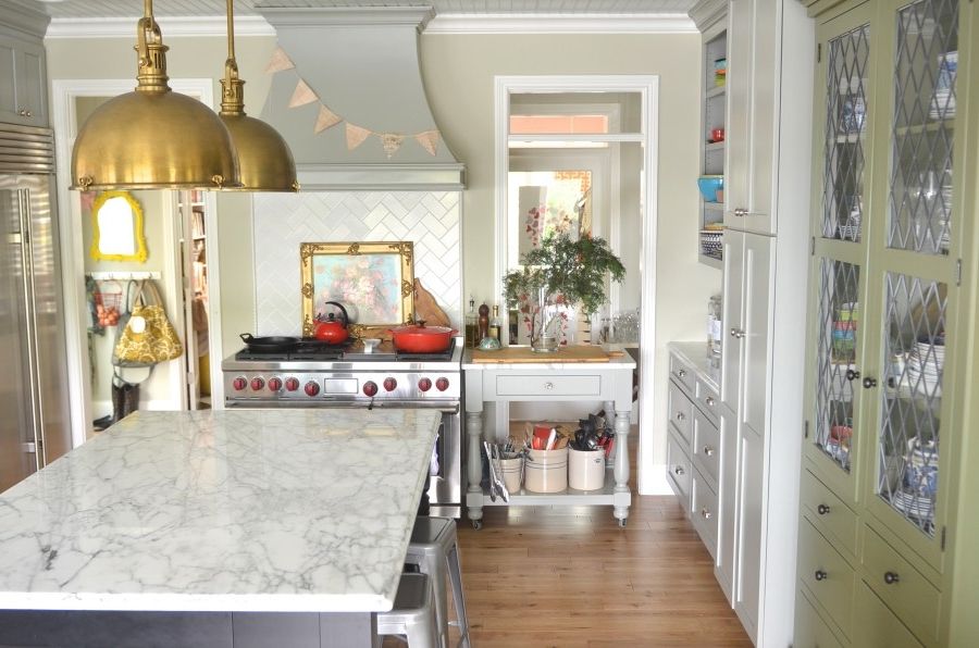 Unusual Gold Hanging Lights Plus Metal Stools Design Also Chic Marble Countertop For Kitchen (Photo 3127 of 7825)