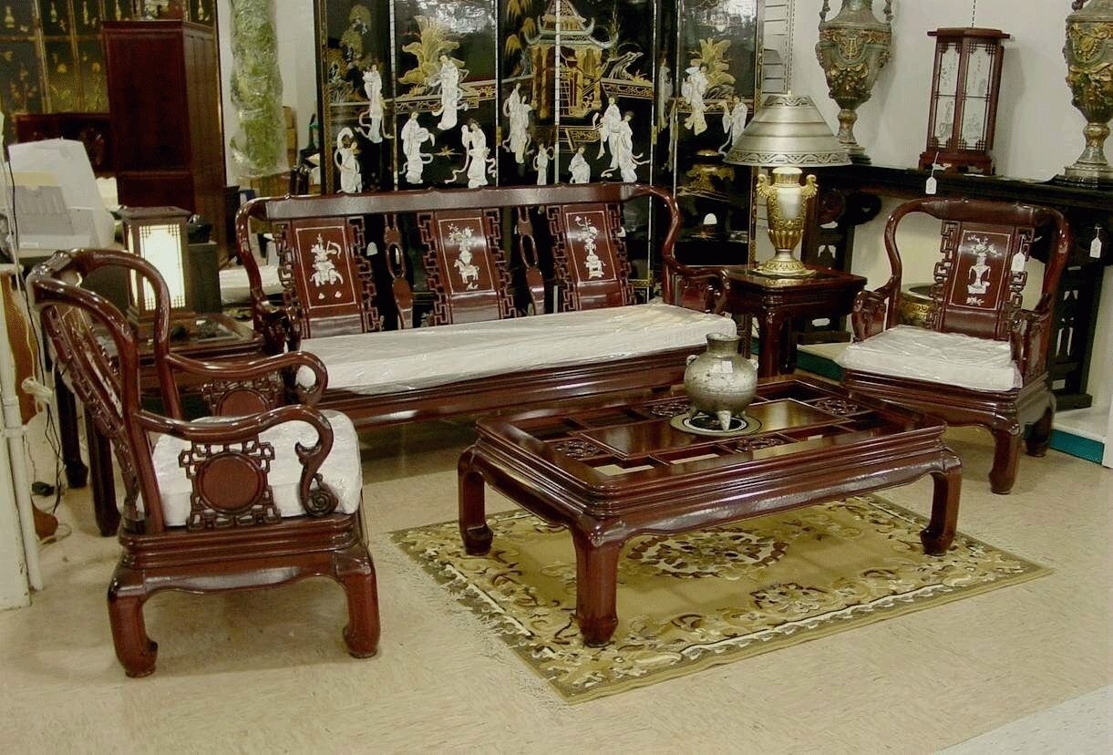Asian Style Living Room Furniture With Asian Style Sofas (View 2 of 20)