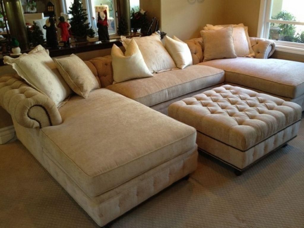 Magnificent Oversized Living Room Chair For Your Styles Of Chairs Pertaining To Oversized Sofa Chairs (View 15 of 20)
