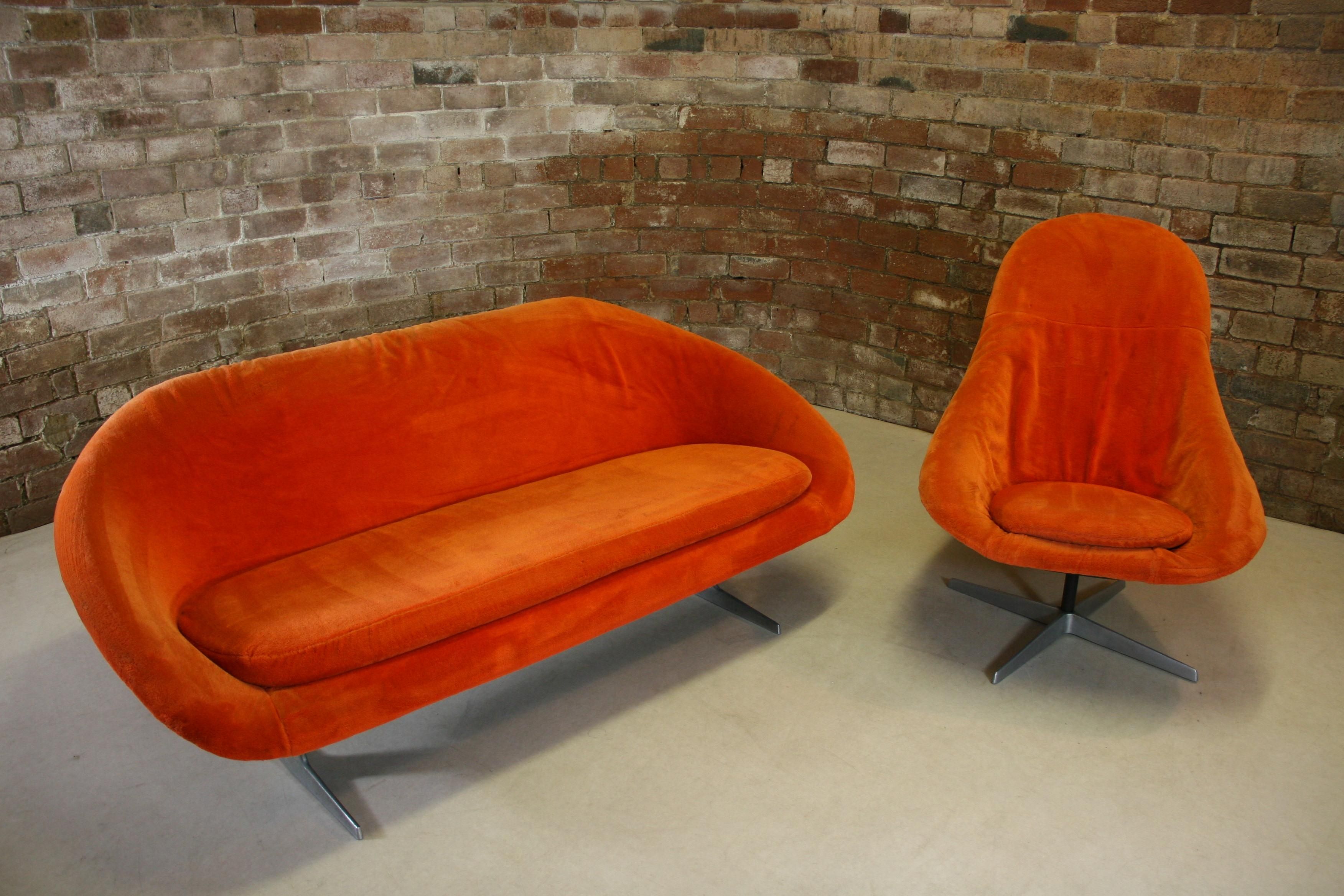 Orange Sofas Uk | Tehranmix Decoration Inside Orange Sofa Chairs (View 20 of 20)