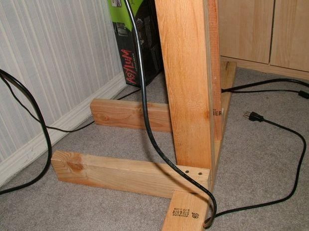 $10 Lcd Tv Floor Stand: 4 Steps Within Most Popular Wood Tv Floor Stands (View 4 of 20)