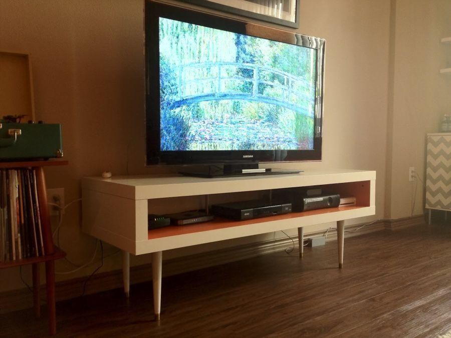 Accessories. 20+ Inspirational Pictures Diy Rustic Tv Stand Plans Intended For Newest Single Tv Stands (Photo 20 of 20)