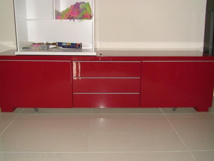 Ikea Besta Burs Tv Stand Unit Red High Gloss For Sale In Regarding 2018 Red Gloss Tv Stands (View 1 of 20)