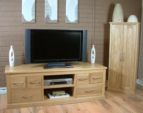 Oak Contemporary Solid Oak Widescreen Tv Cabinet With Newest Contemporary Oak Tv Cabinets (Photo 5444 of 7825)