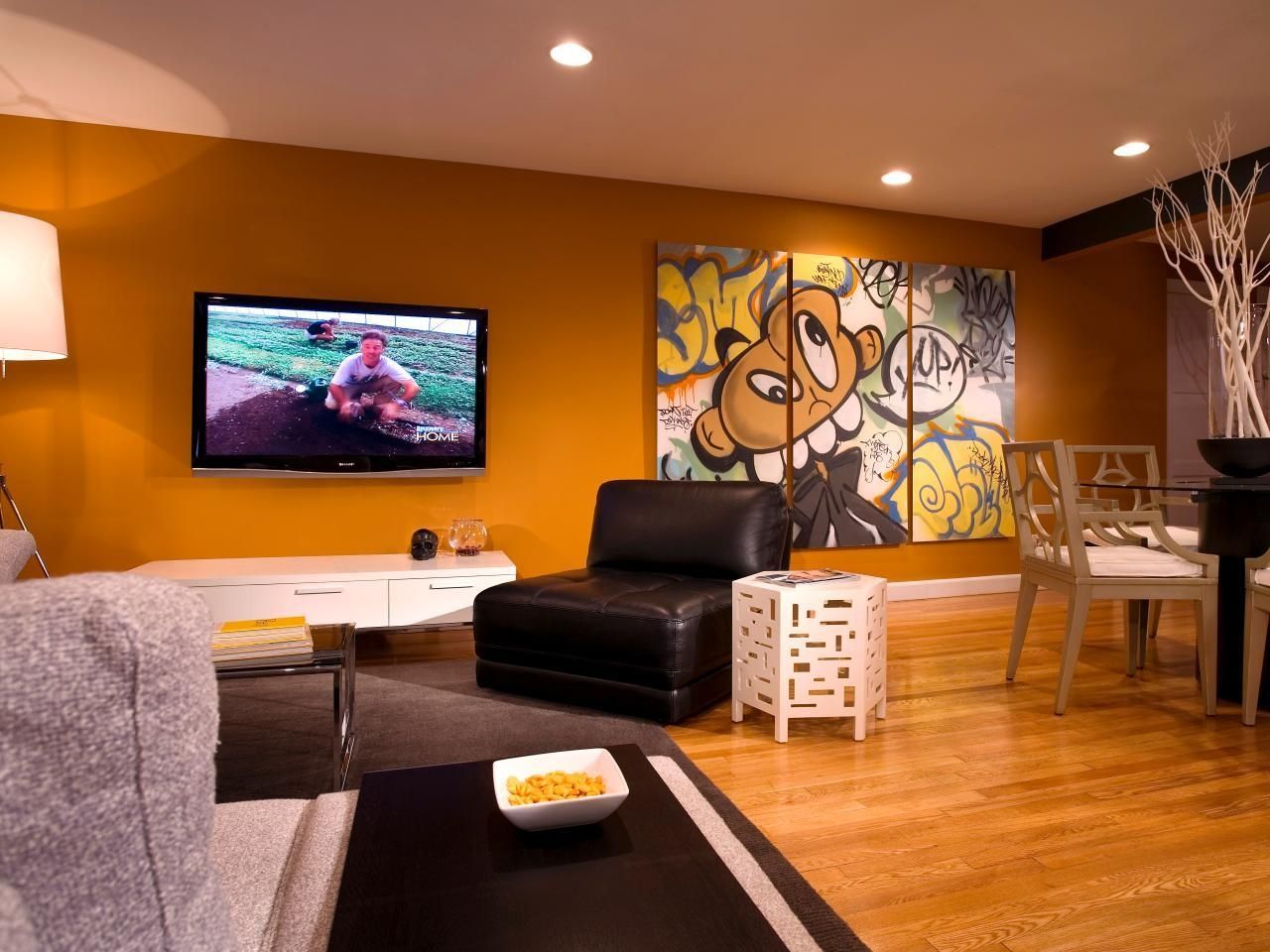 Wall Art For Bachelor Pad Living Room Inspirations With Best Pads For Wall Art For Bachelor Pad Living Room (View 4 of 20)