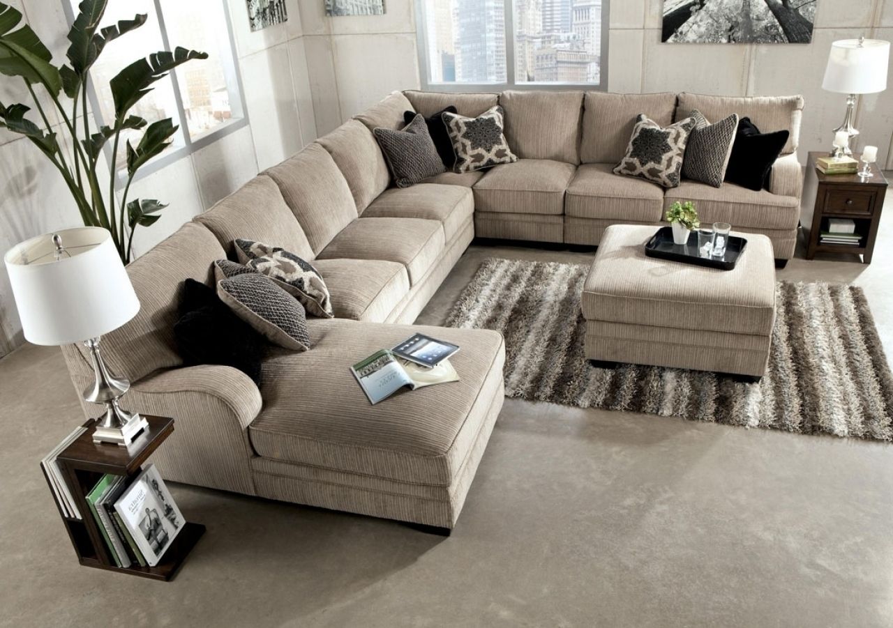 Trend Sectional Sofa With Oversized Ottoman 30 For Your Sofas And Inside Sectional Sofas With Oversized Ottoman (Photo 6228 of 7825)