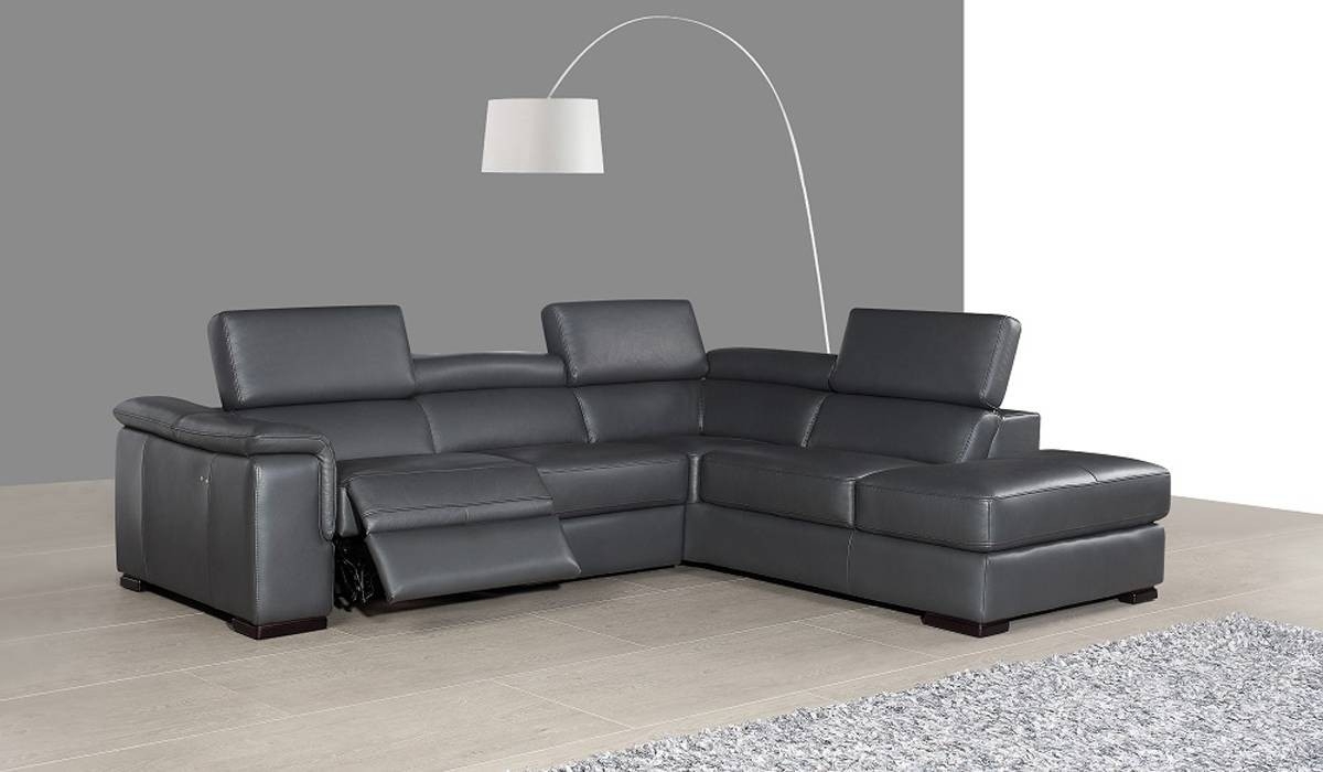 Unique Corner Sectional L Shape Sofa Des Moines Iowa Natuzzi Jm For Des Moines Ia Sectional Sofas (Photo 1 of 10)