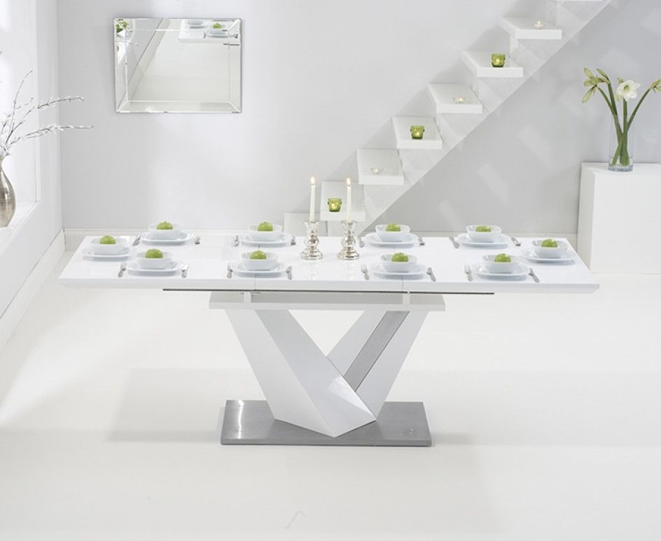 Harmony 160cm White High Gloss Extending Dining Table With Black With High Gloss Extendable Dining Tables (View 23 of 25)