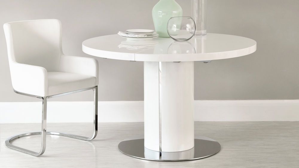 White Gloss Round Extending Dining Table Set Regarding Round High Gloss Dining Tables (View 1 of 25)