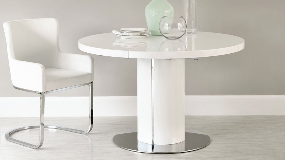 White Gloss Round Extending Dining Table Set Regarding Round High Gloss Dining Tables (Photo 1 of 25)