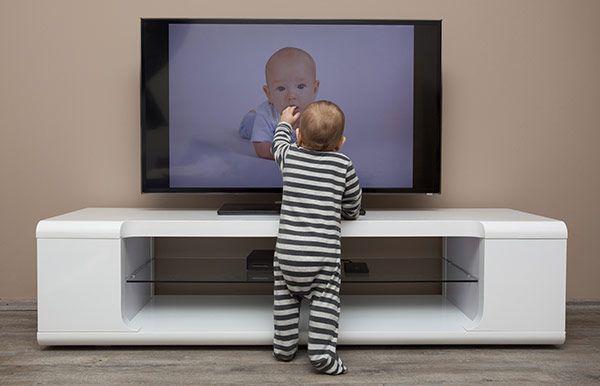 Childproofingexperts Throughout Widely Used Tv Stands For Tube Tvs (Photo 6976 of 7825)