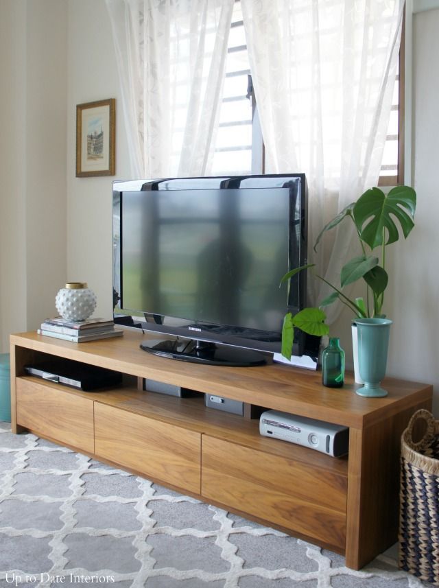 Preferred Annabelle Blue 70 Inch Tv Stands In Easy Tips For Tv Stand Decor And Styling (View 7 of 25)