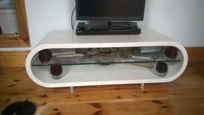 Well Known Ovid White Tv Stand Intended For Techlink Ovid Curved White Gloss Tv Stand For Sale In Saggart (Photo 7077 of 7825)