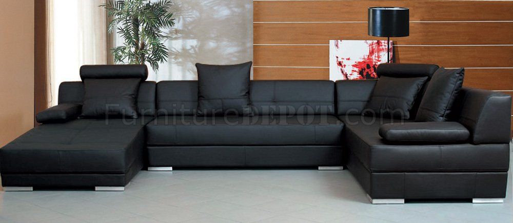 Black Leather Modern Sectional Sofa W/Throw Pillows With Regard To Wynne Contemporary Sectional Sofas Black (View 14 of 15)