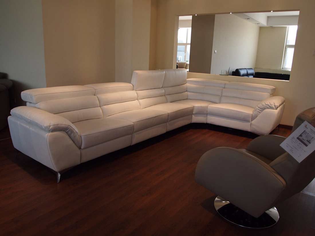 Recliner Sectional Sofa F32 | Leather Sectionals With Sectional Sofas (View 6 of 15)