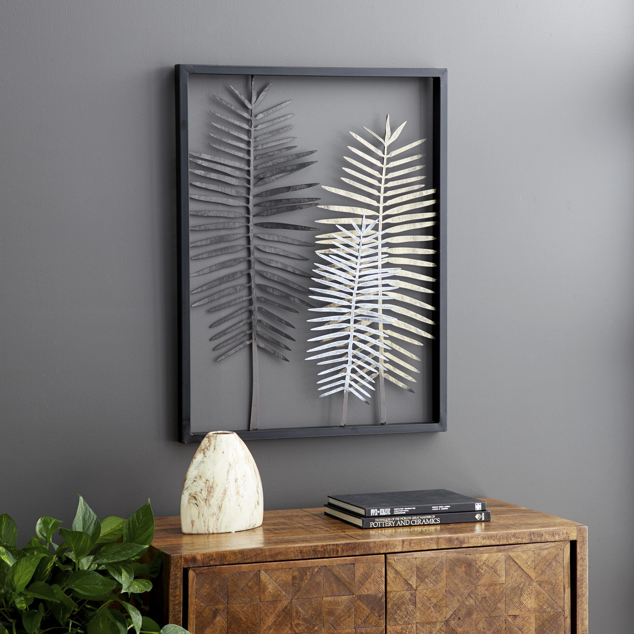 Decmode – 3D Gold, Silver, And Black Metal Fern Wall Art, 25" X 33 In Gold And Silver Metal Wall Art (View 5 of 15)