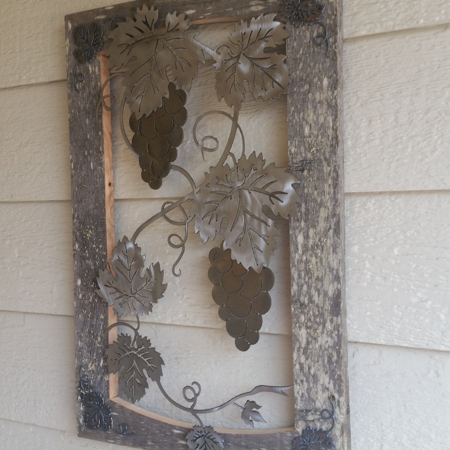 Grapes On The Vine Recycled Metal Wall Art Intended For Grapes Wall Art (View 10 of 15)