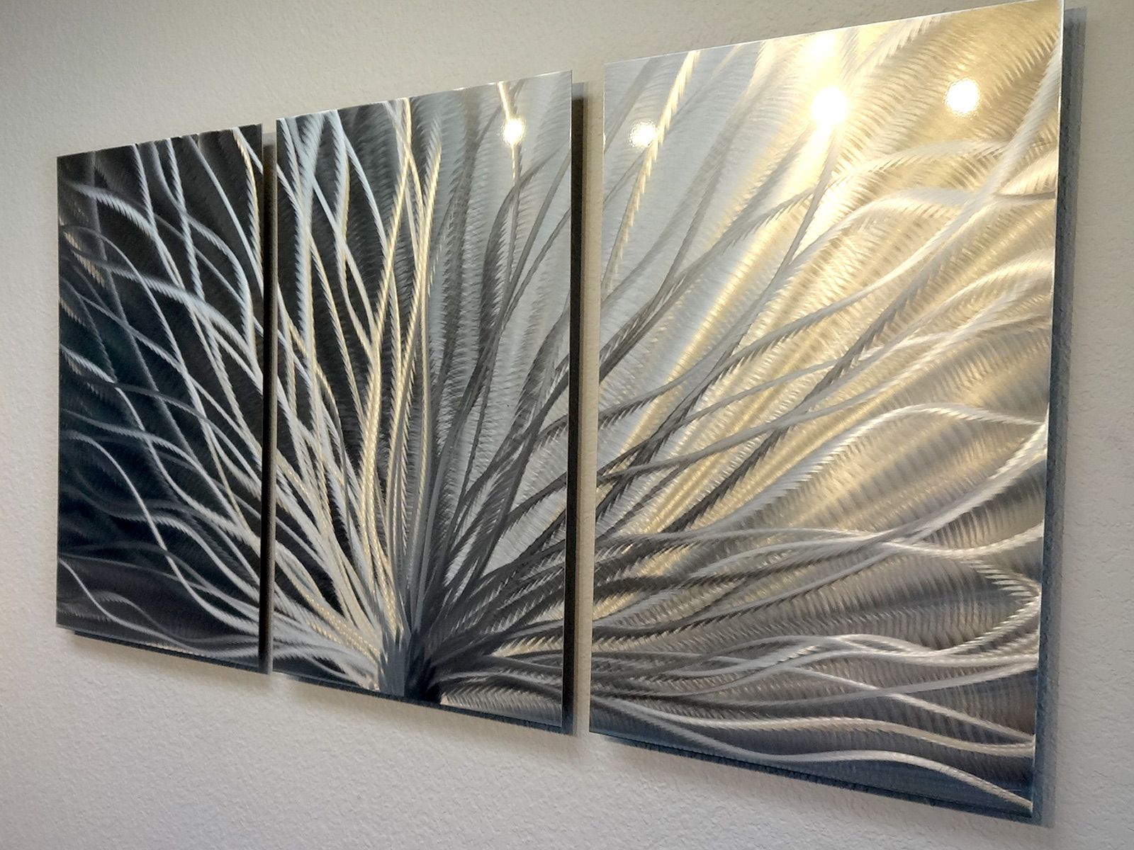 Radiance – 3 Panel Metal Wall Art Abstract Contemporary Modern Decor Inside Metallic Swirl Wall Art (View 5 of 15)