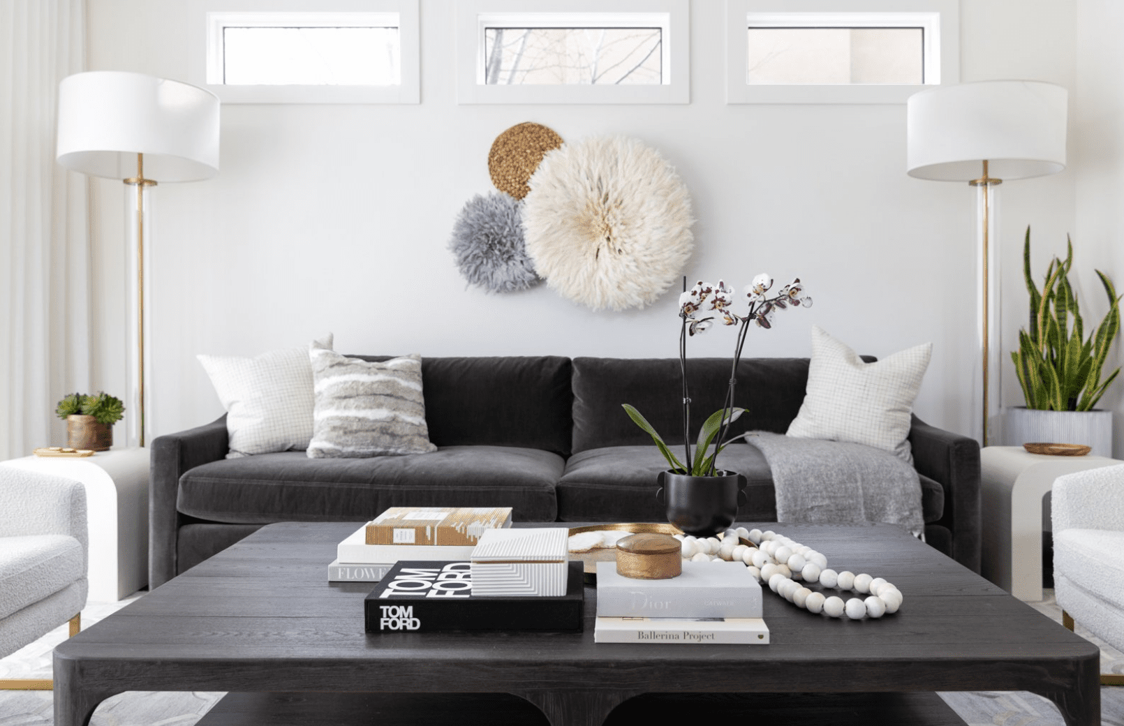 40 Subtle Yet Stylish Ideas For Gray Sofas In The Living Room Within Dark Grey Loveseat Sofas (View 6 of 15)