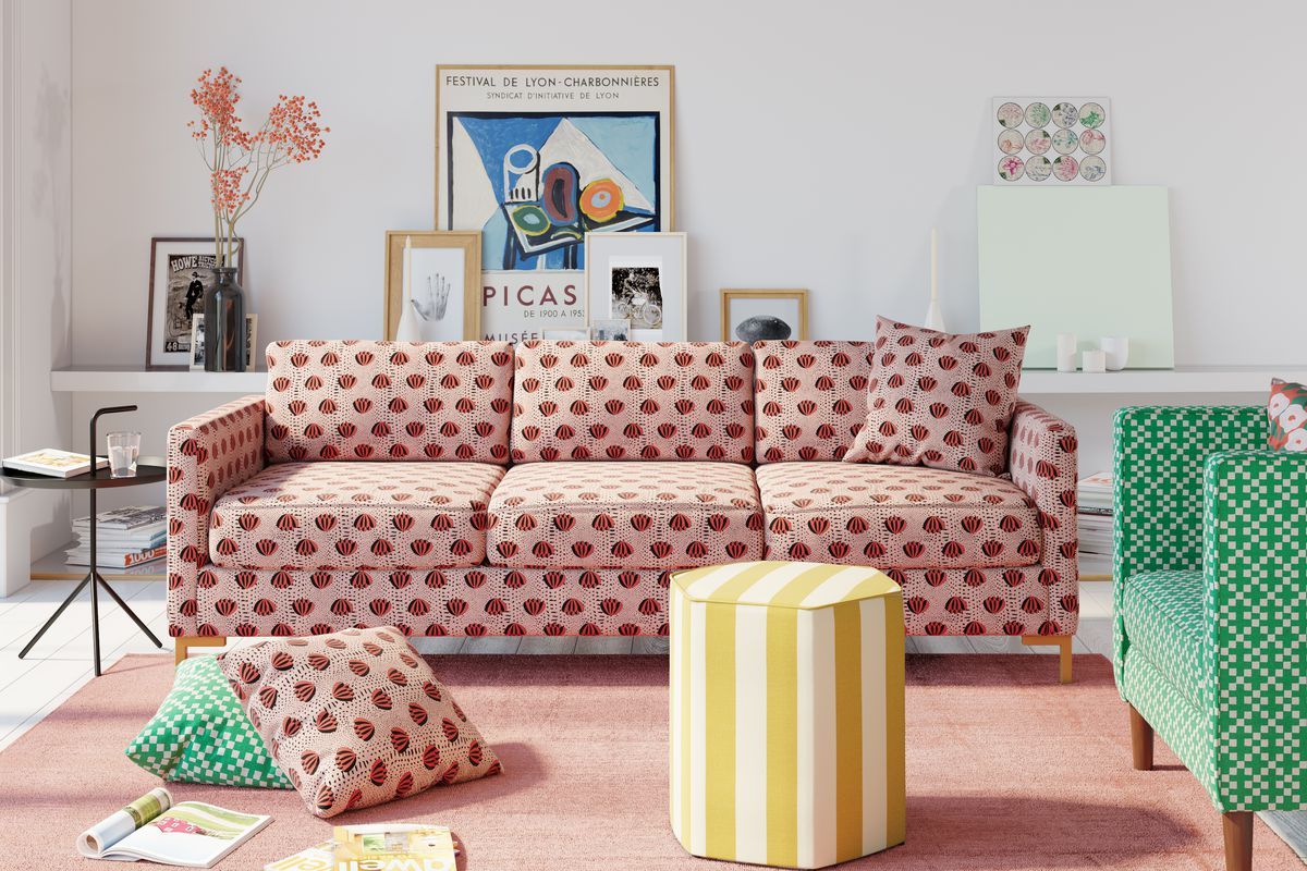 Are There Specific Brands Known For Their Floral Sofas? – A House In The  Hills Regarding Sofas In Pattern (Photo 2 of 15)